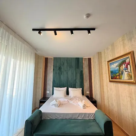 Hotel Rozafa Blu *
