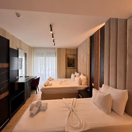 Hotel Rozafa Blu *